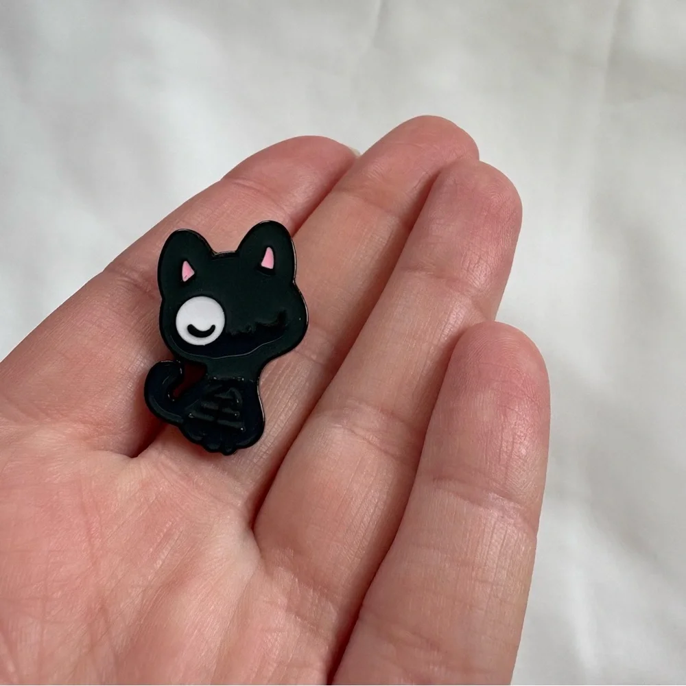 Black Cat Valentine Pin Set